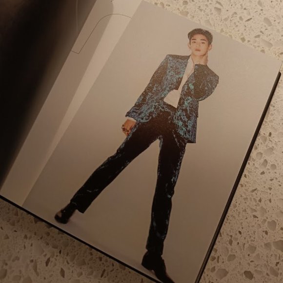 🎵SuperM The 1st Mini Album 'SuperM' LUCAS Ver. Kpop Music - Picture 7 of 8